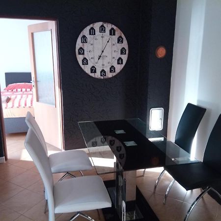Apartmán U Zlatého křížku Velké Meziříčí Esterno foto