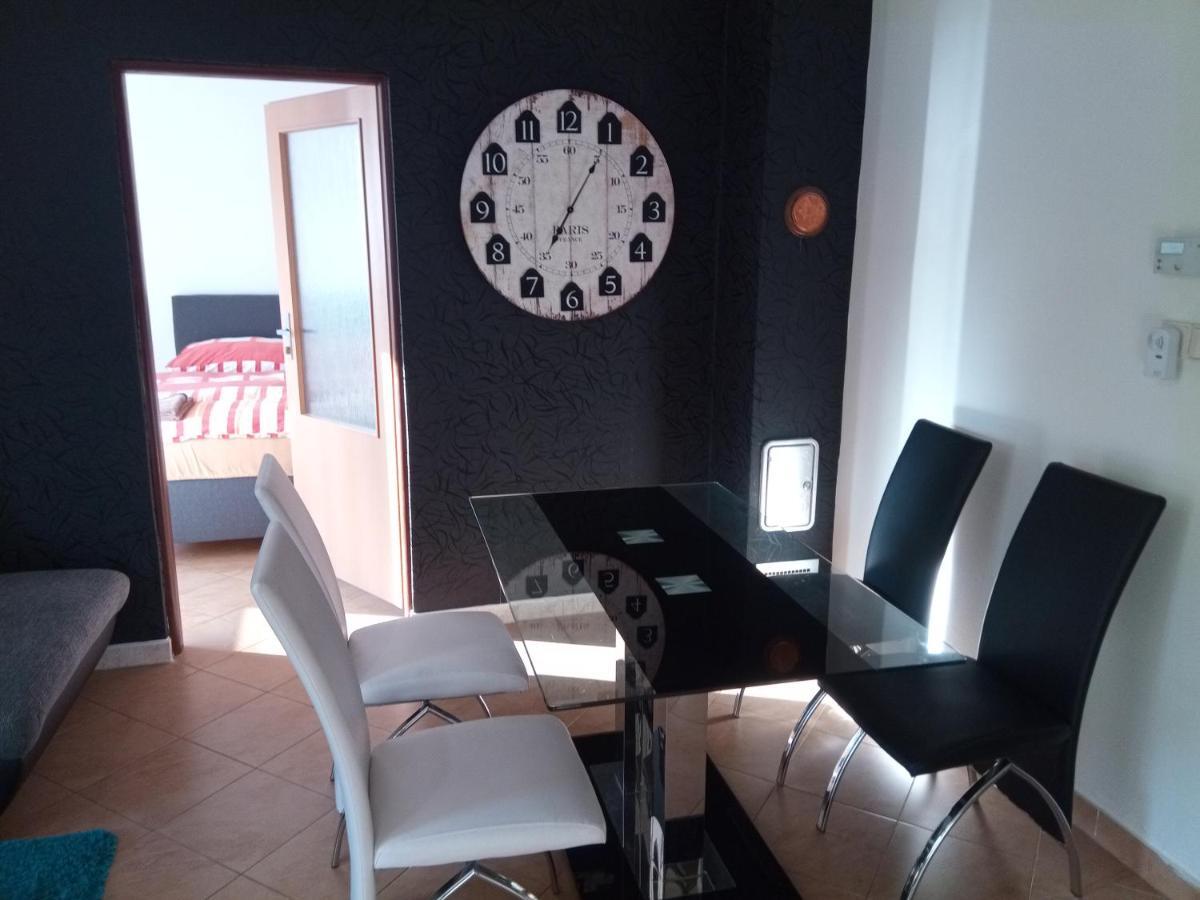Apartmán U Zlatého křížku Velké Meziříčí Esterno foto
